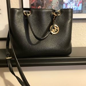 Michael Kors Annabelle